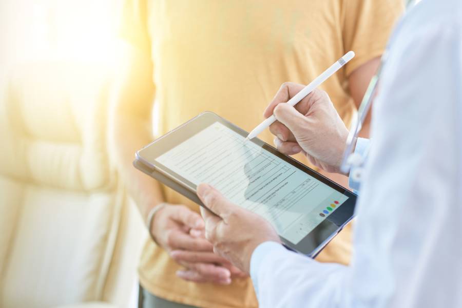 HIPAA Compliance for Cosmetic Dentists: Handling Aesthetic Data